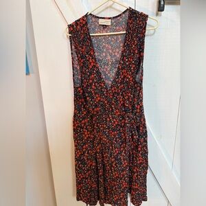 Universal Thread Orange and Blue Floral V-Neck Midi Wrap Dress on Black